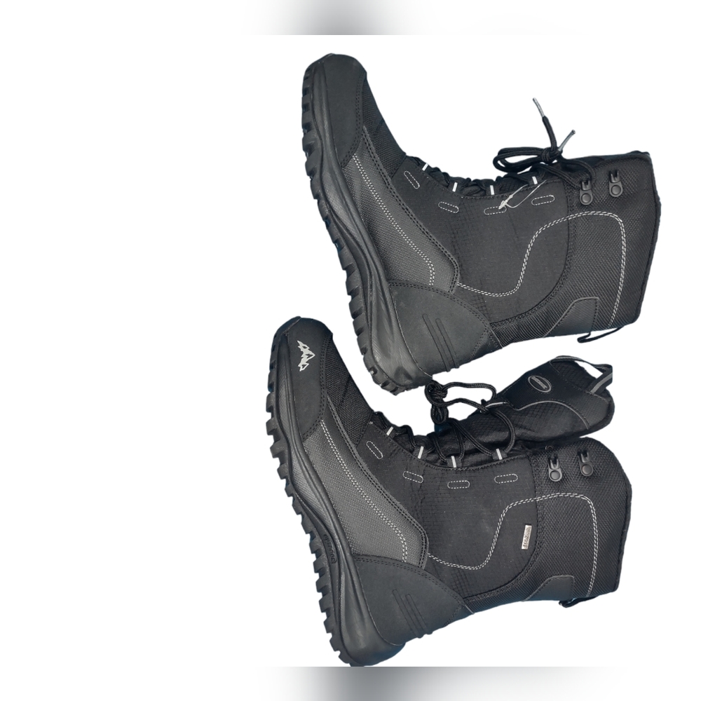 ROCKMARK boots US size 9